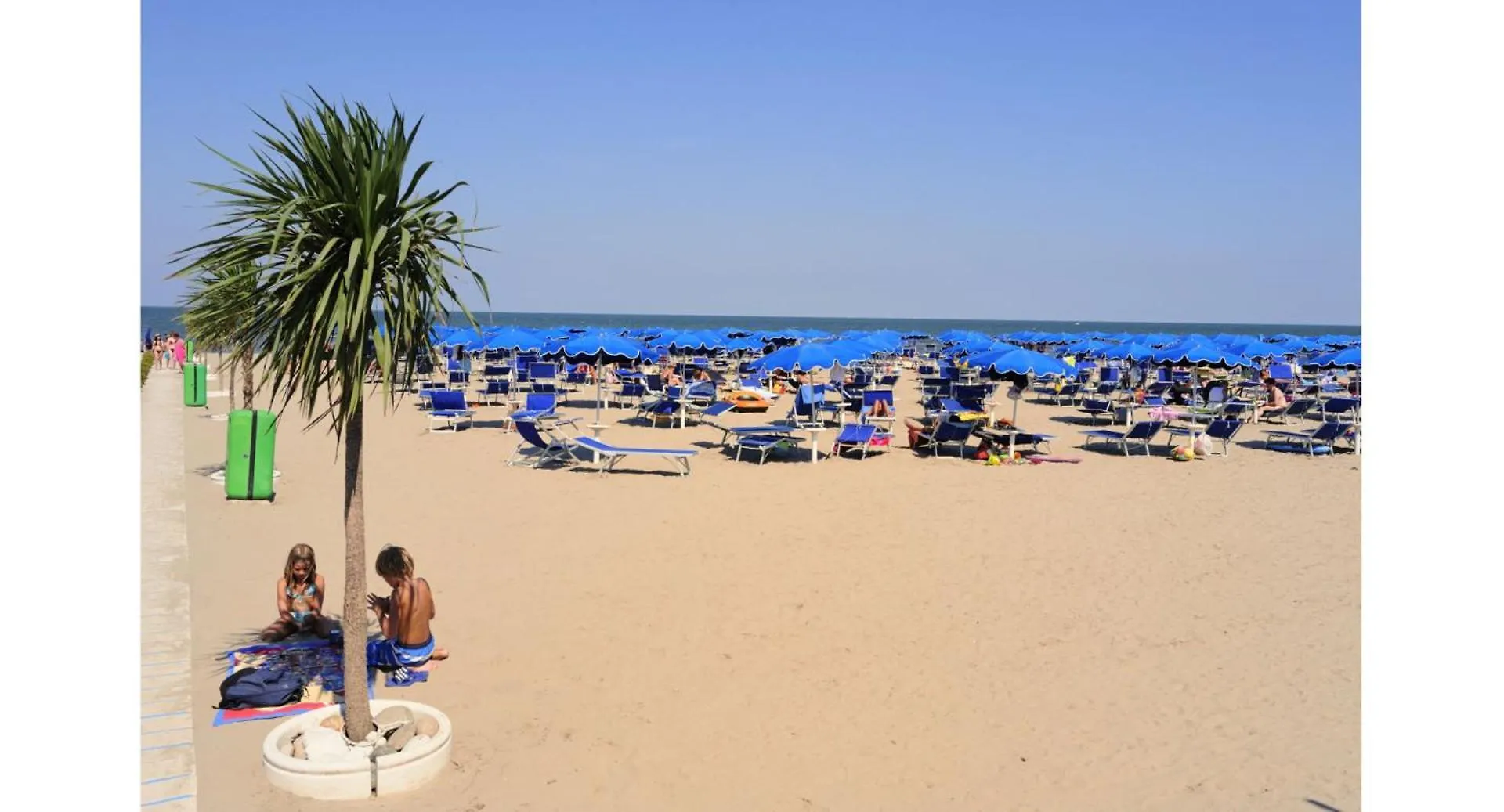 Spacious Apartment With Terrace - Beahost Rentals Rosolina Mare