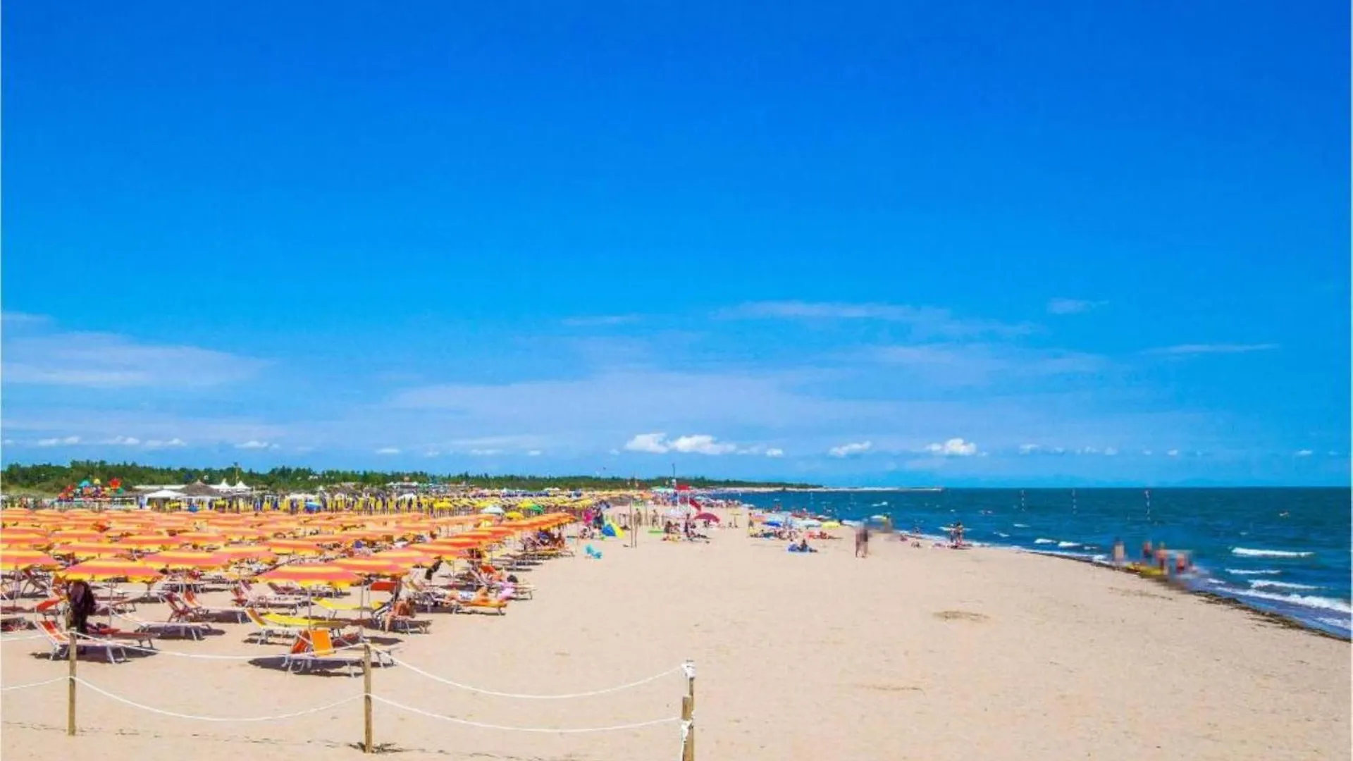 Spacious Apartment With Terrace - Beahost Rentals Rosolina Mare